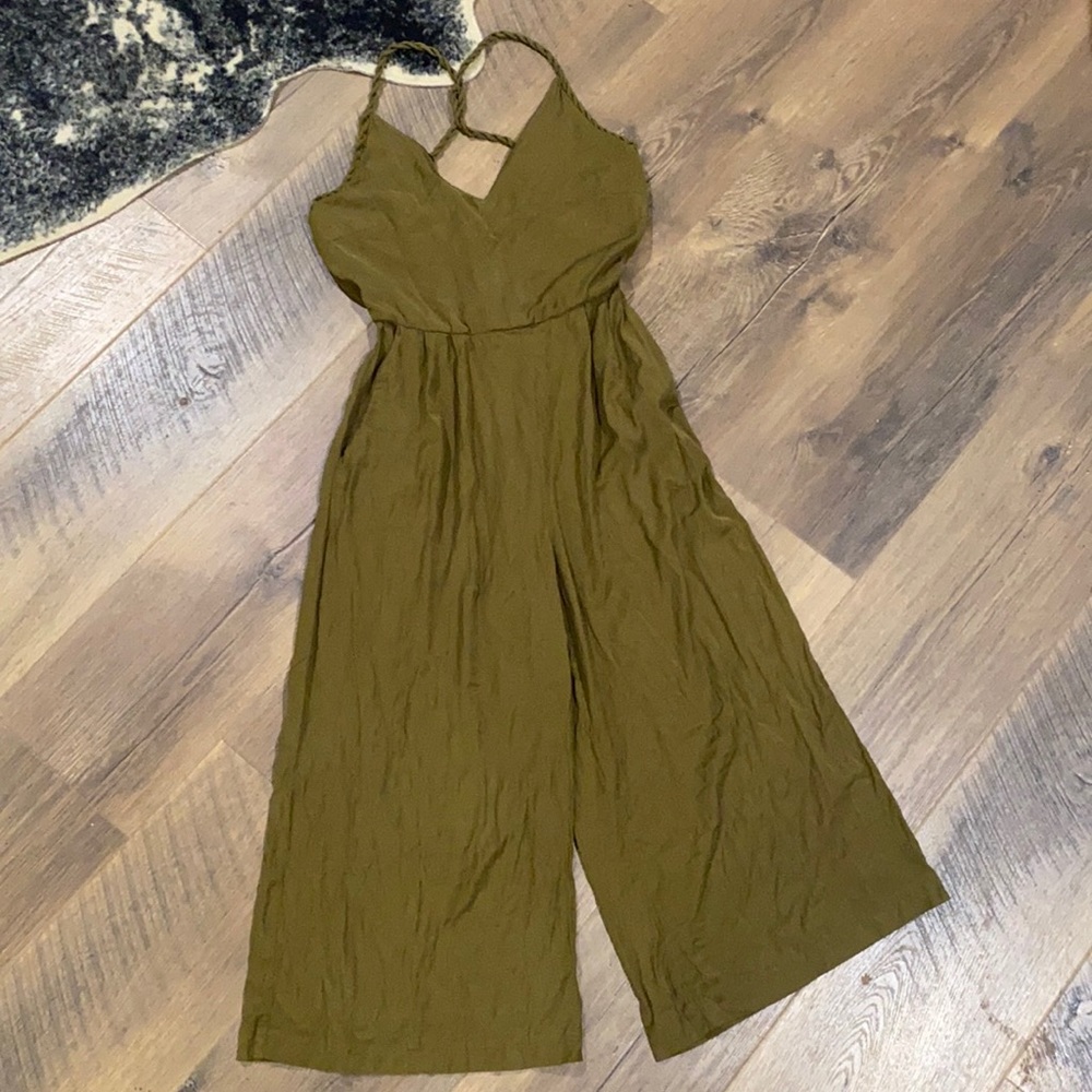 Zara Collection || Olive Green Silk Jumper Suit - Picture 3 of 11